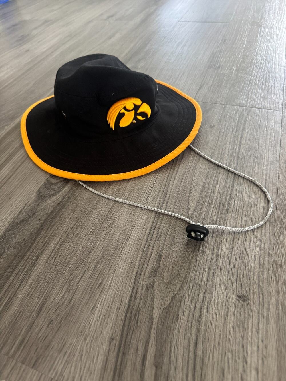 New Era Iowa Hawkeyes Boonie Bucket Hat Black Embroidered Youth One Size